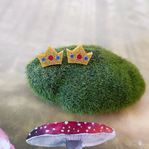 Crown Studs